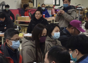 王忠銘縣長，有做事就要大聲講出來！