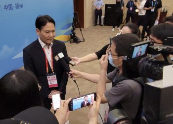 王忠銘的新四通 真能說到做到？